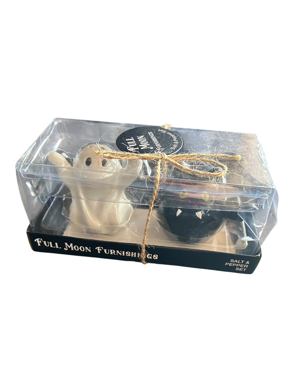 4/$20 Ghost & Bat Salt and Pepper Set - White & Black
